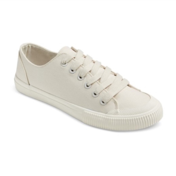 Mossimo Supply Co. Shoes - Mossimo Mandy Cream Canvas Sneakers Lace Up New